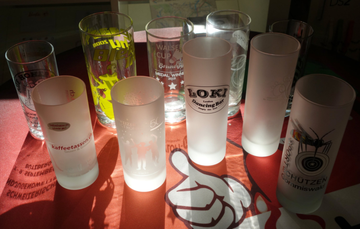 progra - Bedruckte Gläser und Tassen